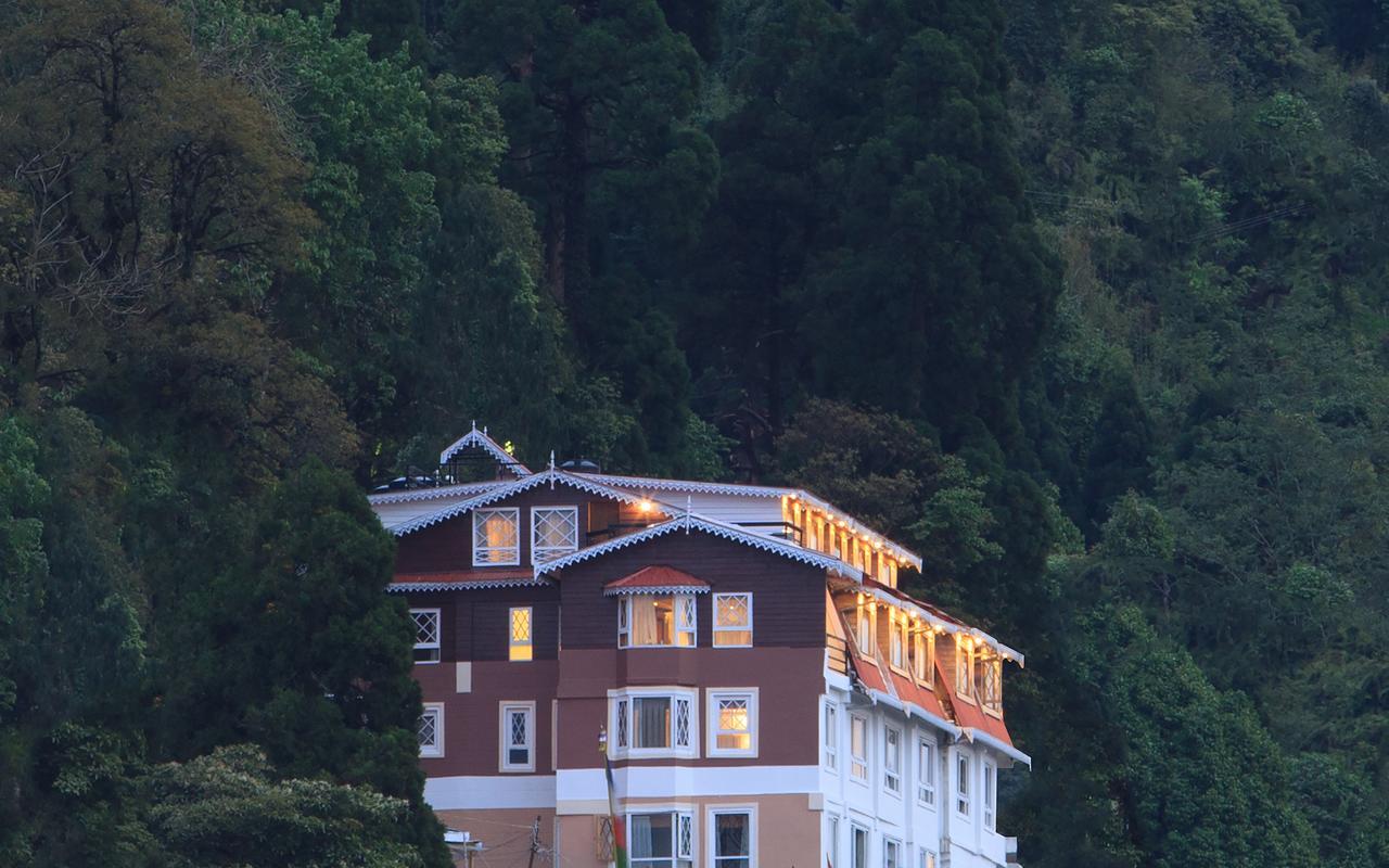 Summit Hermon Hotel & Spa Darjeeling  Exterior photo